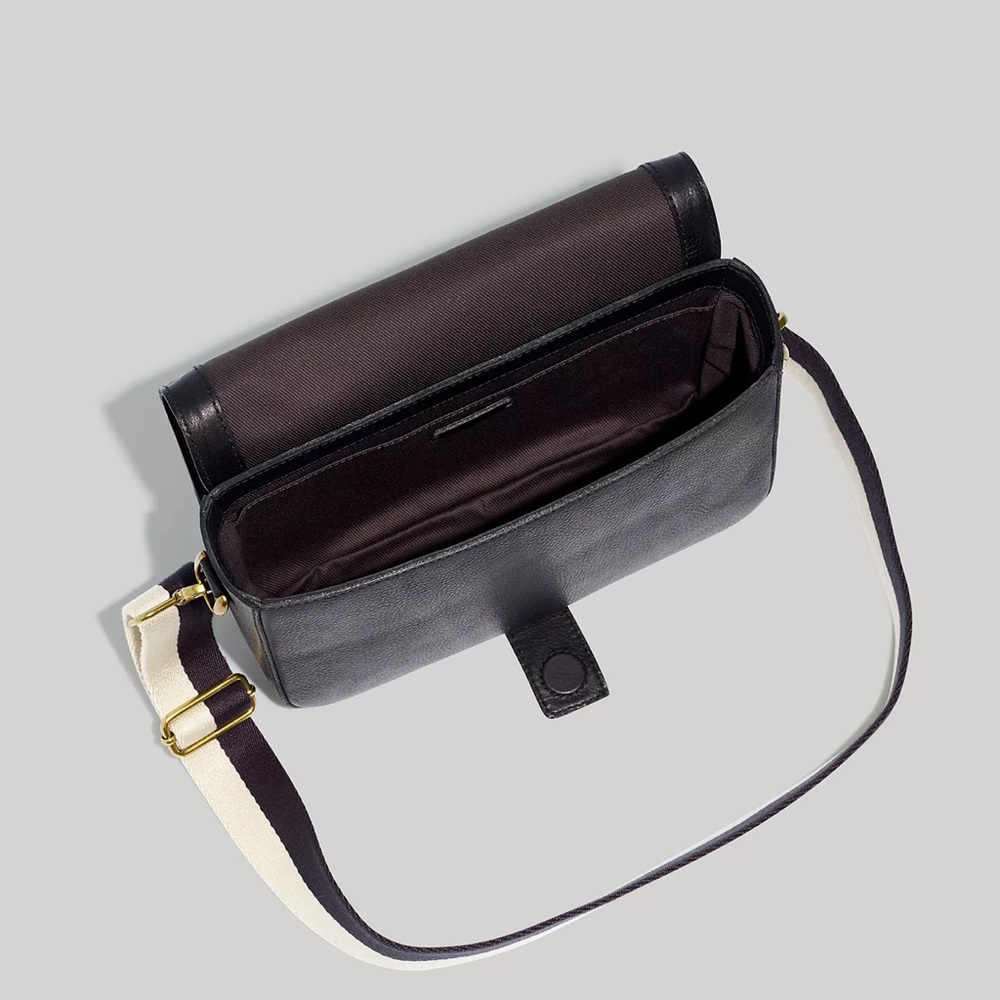 NWT Madewell The Transport Flap Shoulder Bag - true black - Picture 3 of 4